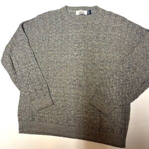 Bill Blass Heathered Knit Pullover Sweater